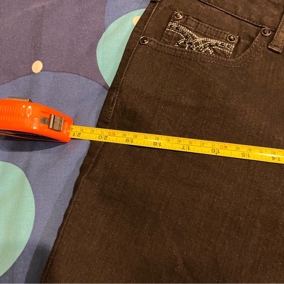 Black jeans with embellished pockets NWOT - Picture 10 of 16